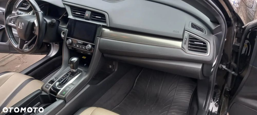 Honda Civic 1.5 i-VTEC Turbo CVT Prestige - 15