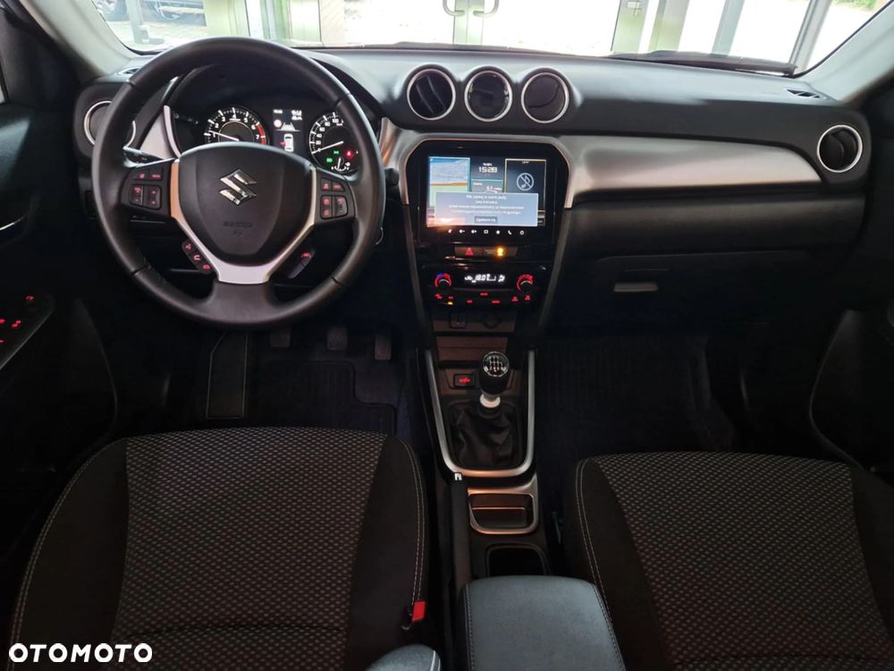 Suzuki Vitara 1.4 Boosterjet Premium 2WD - 13