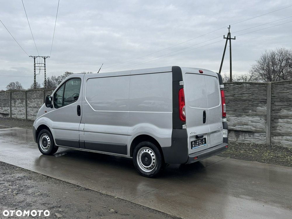 Opel Vivaro - 3