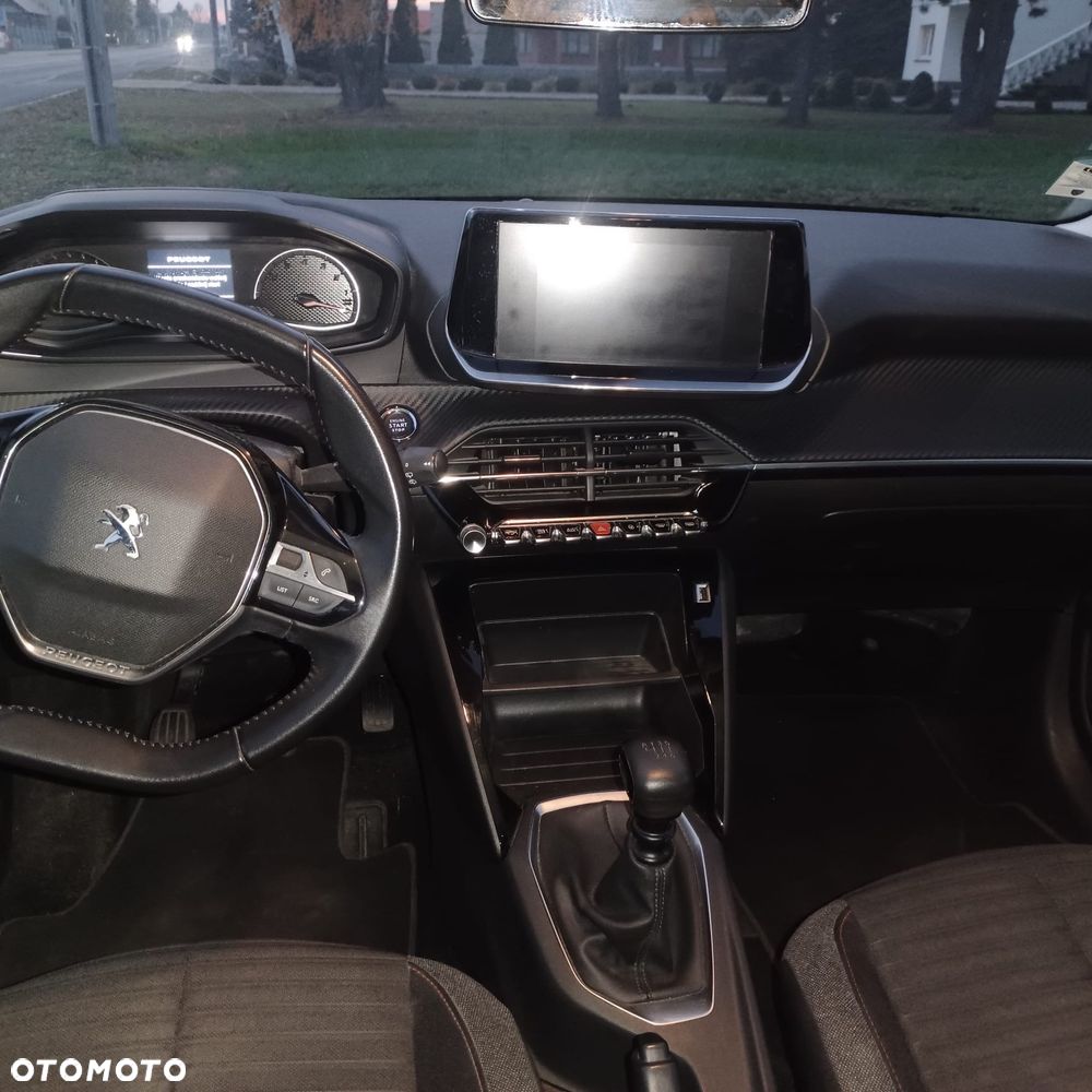 Peugeot 208 1.5 BlueHDi Allure S&S - 9