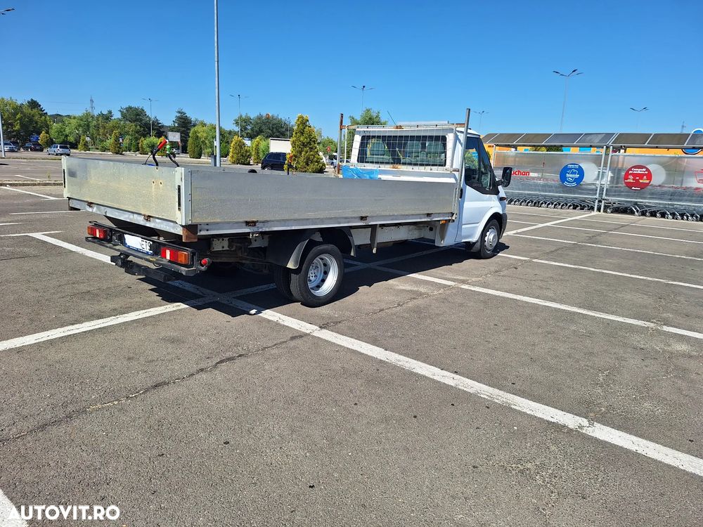 Ford Transit - 12
