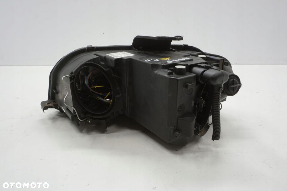 AUDI A3 8P 07R LAMPA PRAWY PRZÓD BIXENON ANGLIK UK 8P0941004AA - 5