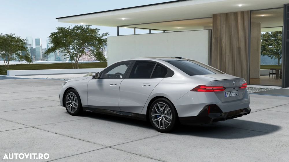 BMW Seria 5 520d xDrive AT MHEV - 3