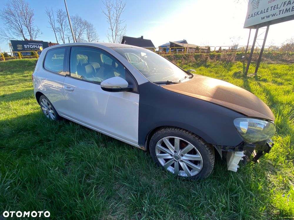 Volkswagen Golf 1.6 TDI Highline - 1