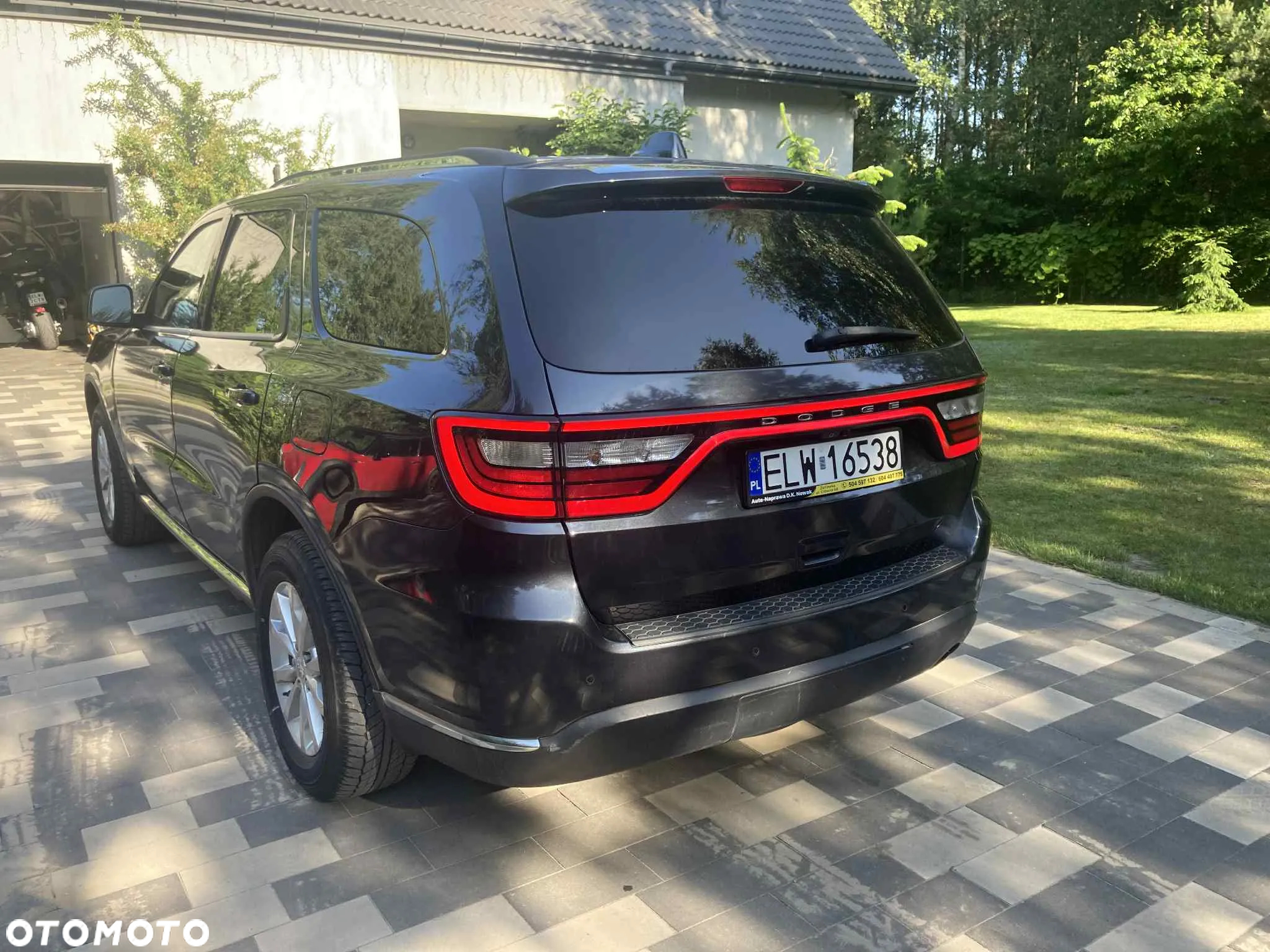 Dodge Durango - 13