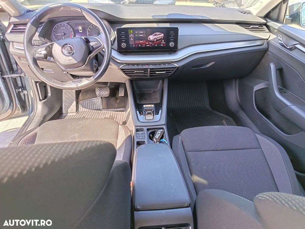 Skoda Octavia 2.0 TDI DSG Ambition - 7