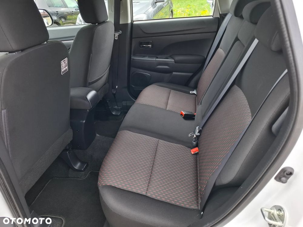 Mitsubishi ASX 1.6 2WD Edition - 16