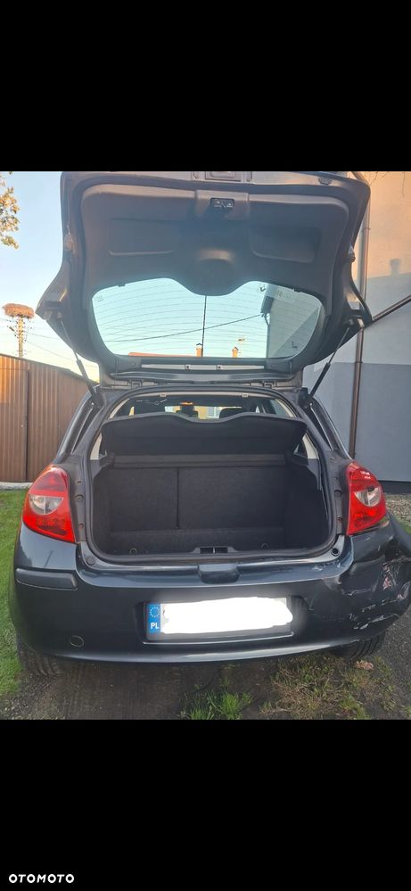 Renault Clio 2005 photo 5