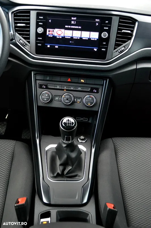 Volkswagen T-ROC 1.0 TSI Design - 20