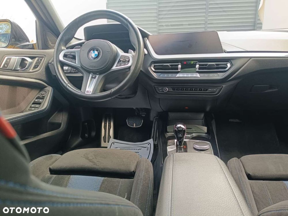BMW Seria 1 - 21