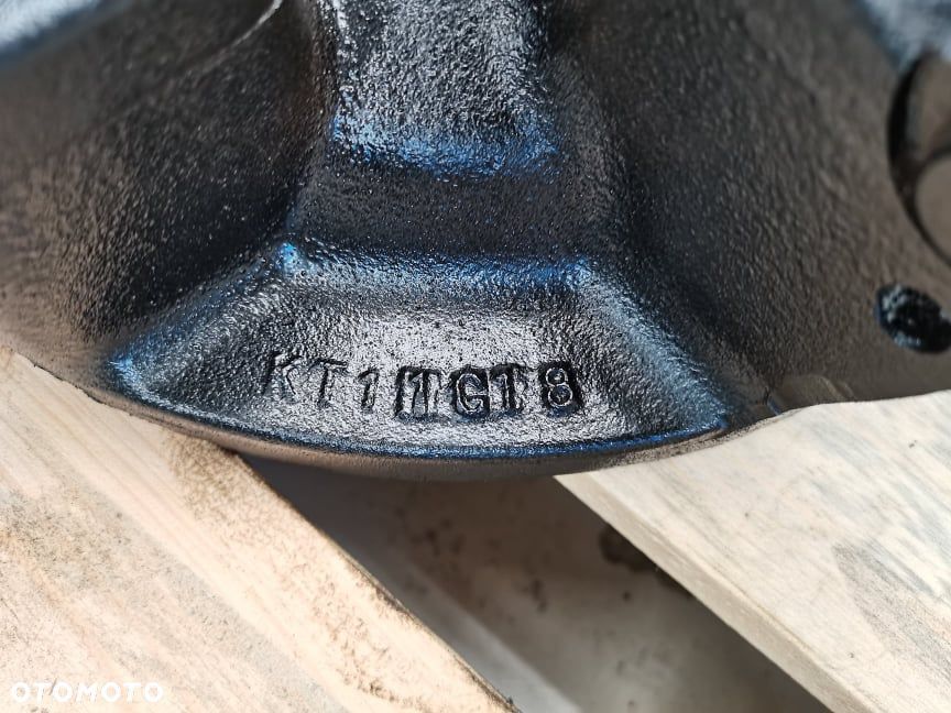 Zwolnica Zwrotnica Kubota  M 128 GX - 8