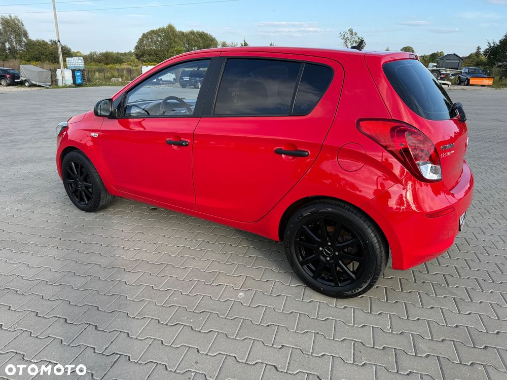 Hyundai i20 1.2 Fifa World Cup Edition - 6