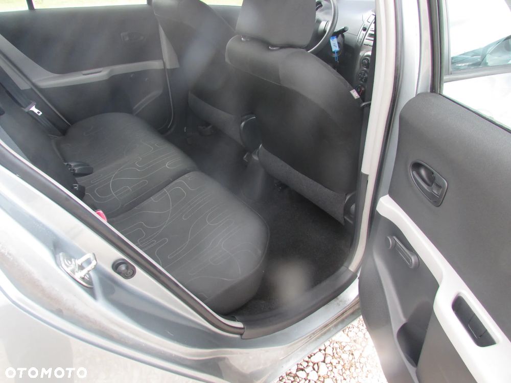 Toyota Yaris 1.0 VVT-i Cool - 16