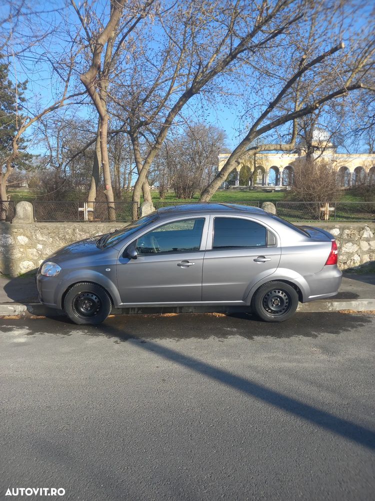 Chevrolet Aveo 1.4 16V LT - 5