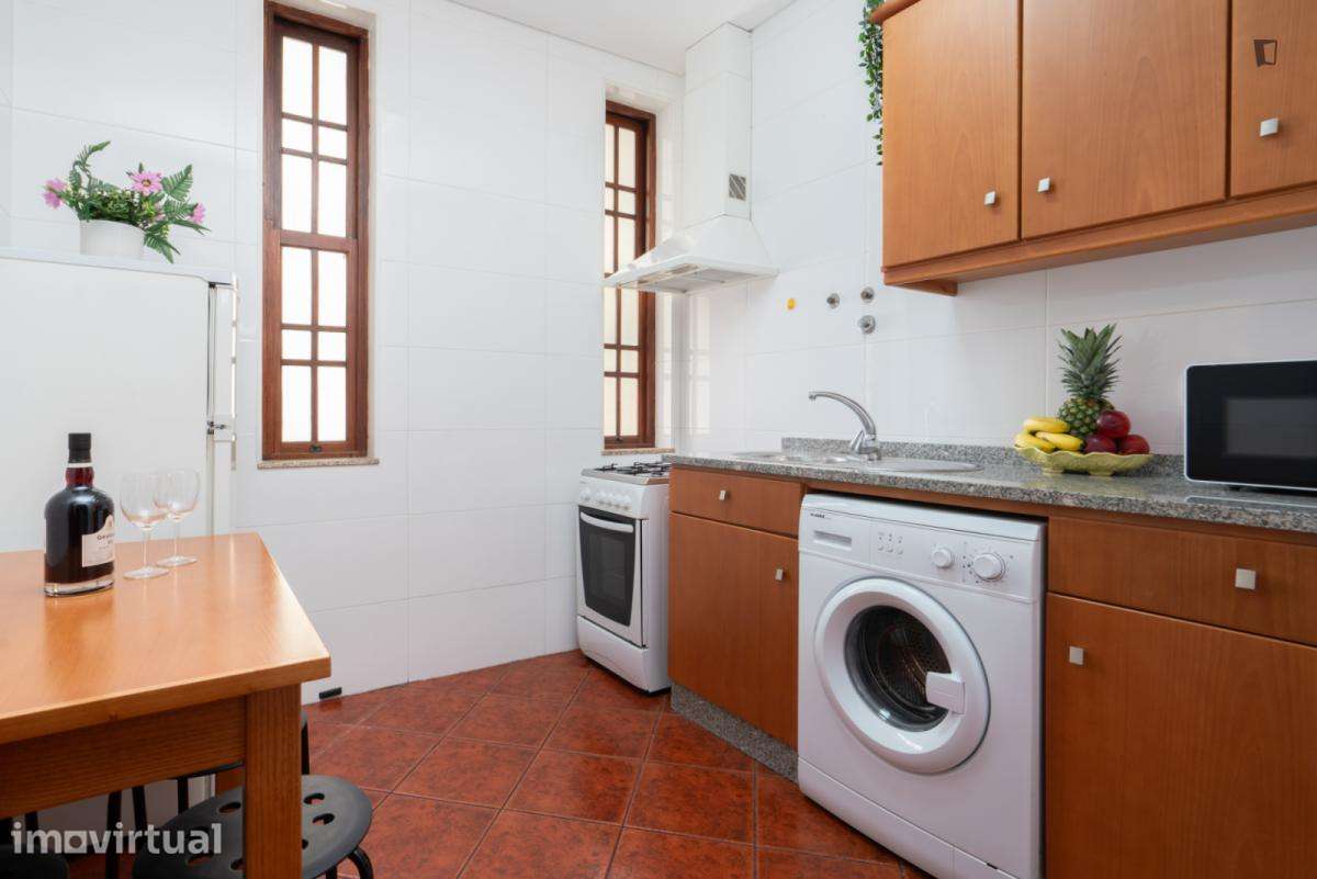 Apartamento com 2 quartos - localizado em Cedofeita Porto - Grande imagem: 4/19
