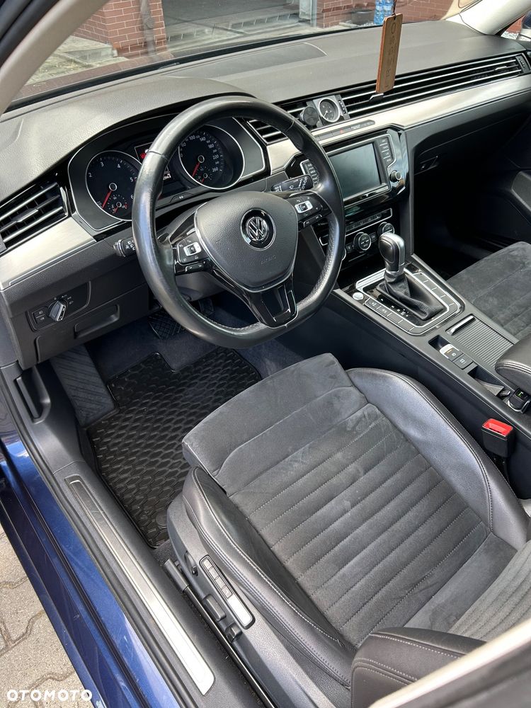 Volkswagen Passat 2.0 TDI BMT Highline DSG - 15