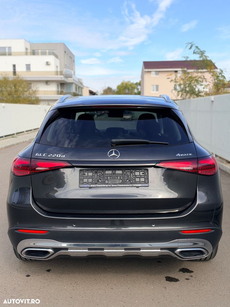 MERCEDES-BENZ GLC 2023 — imagine 6