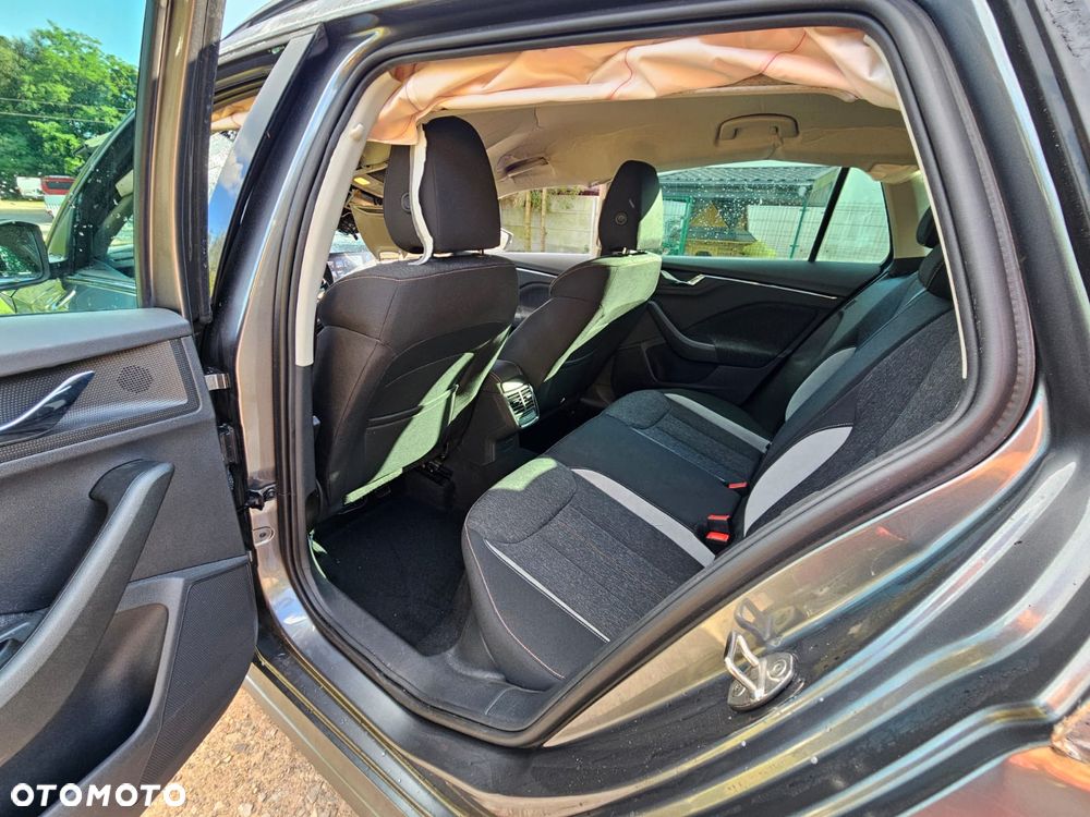 Skoda Kamiq 1.5 TSI Style DSG - 12