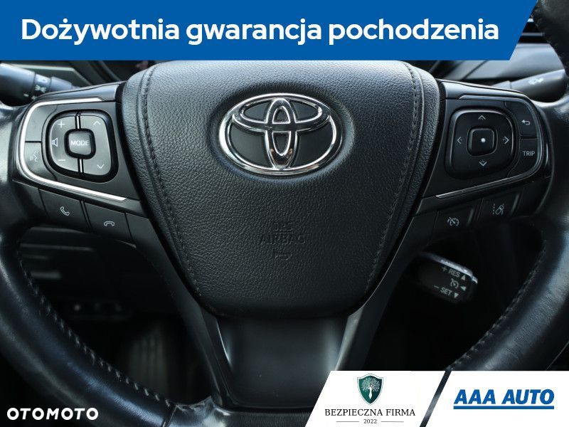 Toyota Avensis - 22