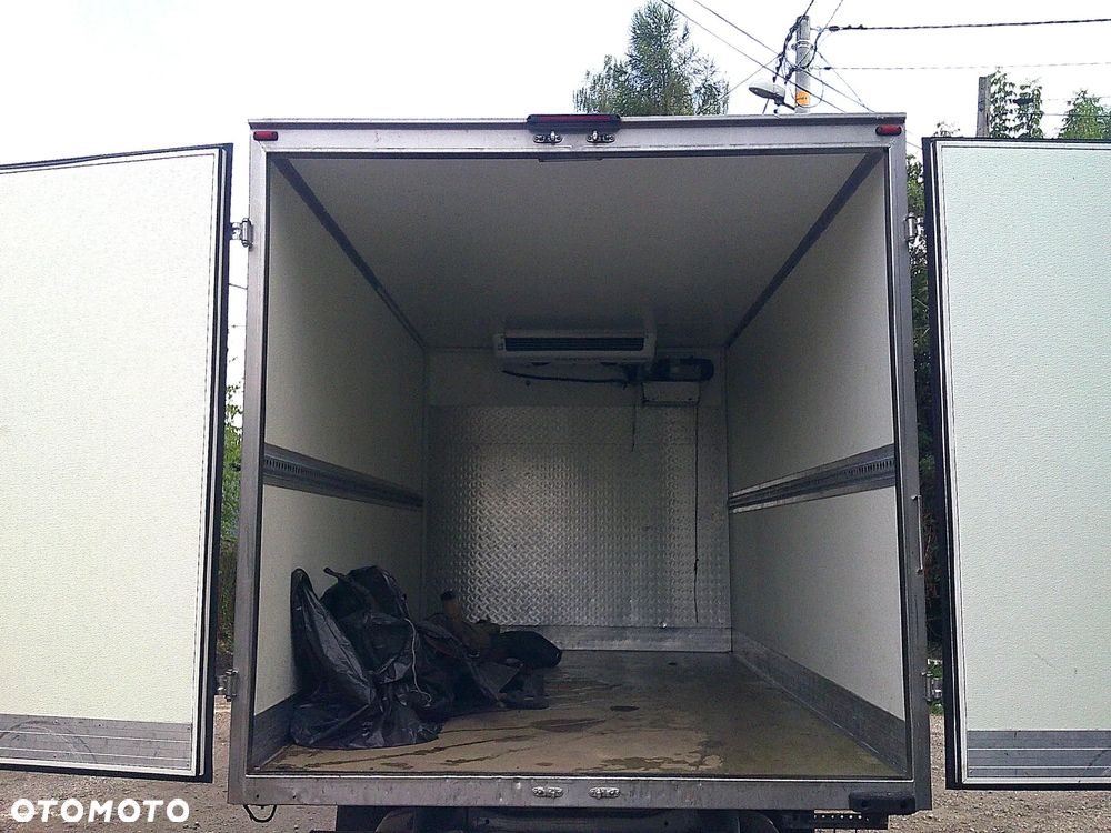 Volkswagen Crafter - 14