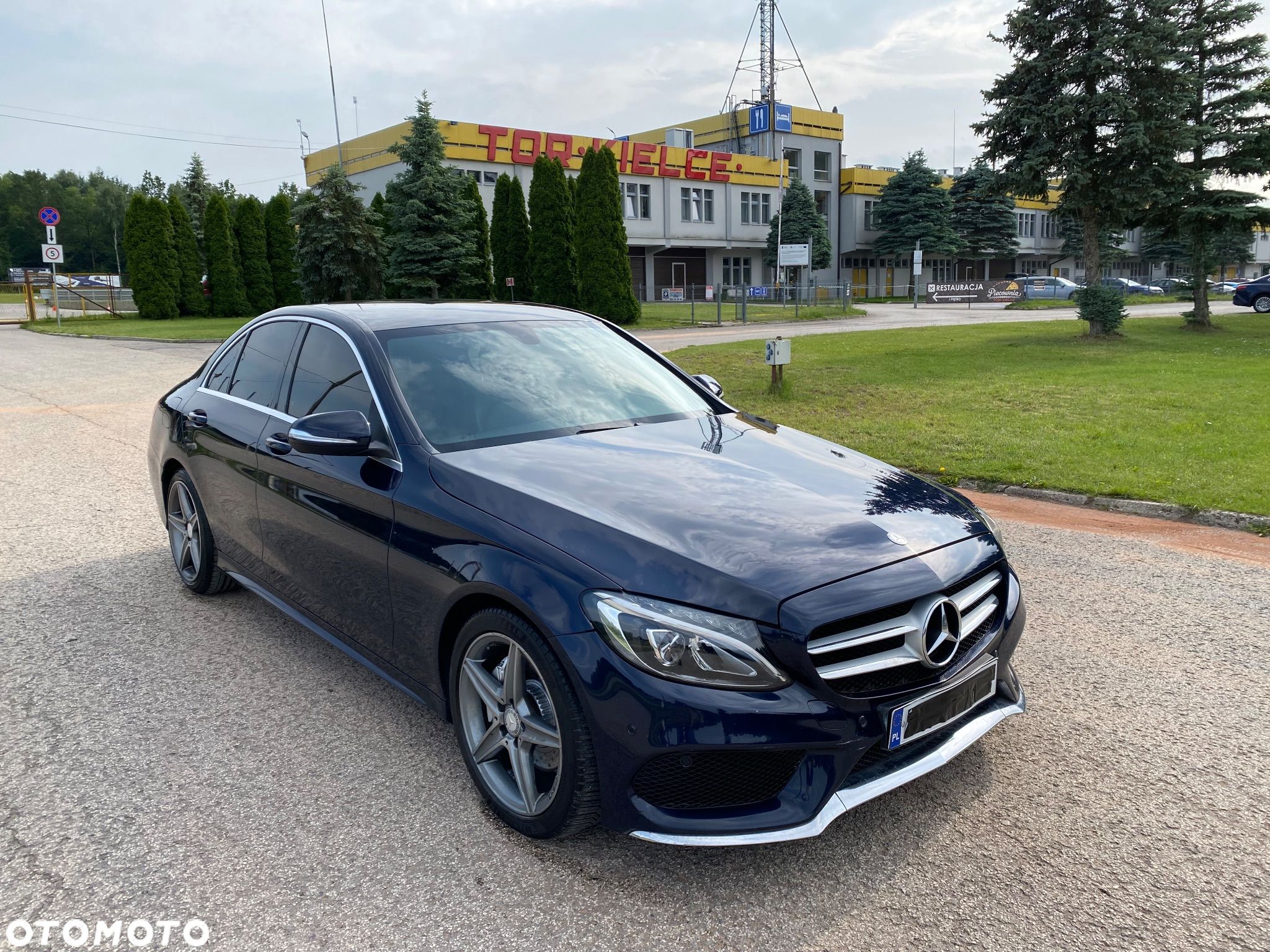 Mercedes-Benz Klasa C 200 (BlueTEC) d T 7G-TRONIC AMG Line - 1