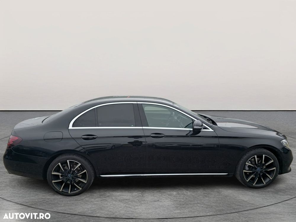 Mercedes-Benz E 220 d 4MATIC Aut. - 5