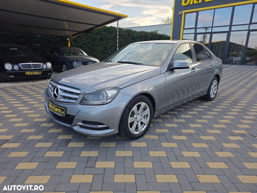 Mercedes-Benz C 220 CDI DPF Automatik BlueEFFICIENCY - 2