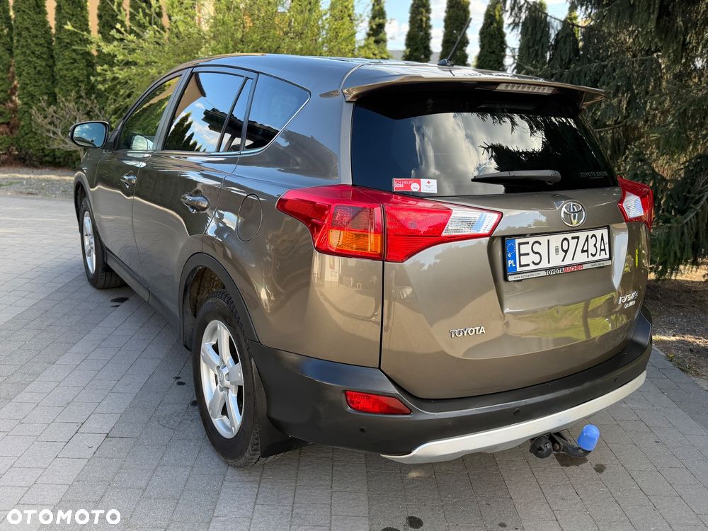 Toyota RAV4 2.2 D-4D 4x4 Automatik Executive - 5