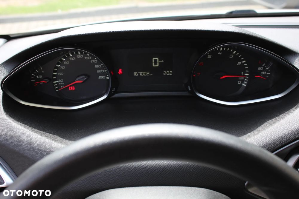 Peugeot 308 - 18