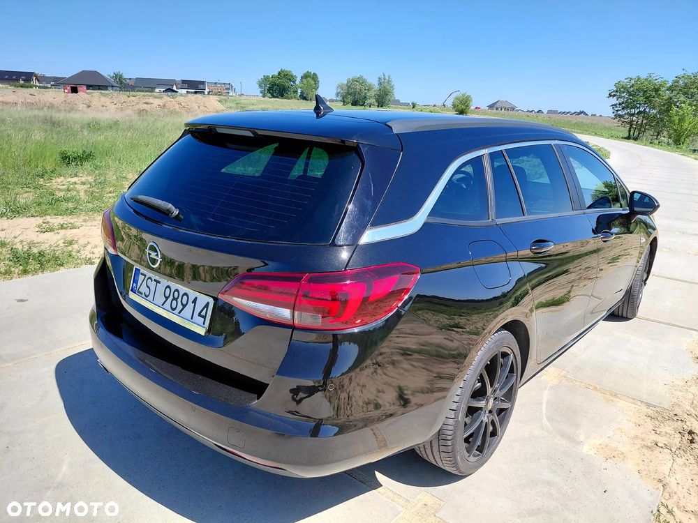 Opel Astra 1.6 BiTurbo D (CDTI) Start/Stop Business - 2