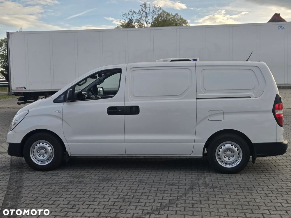 Hyundai H-1 Starex - 20
