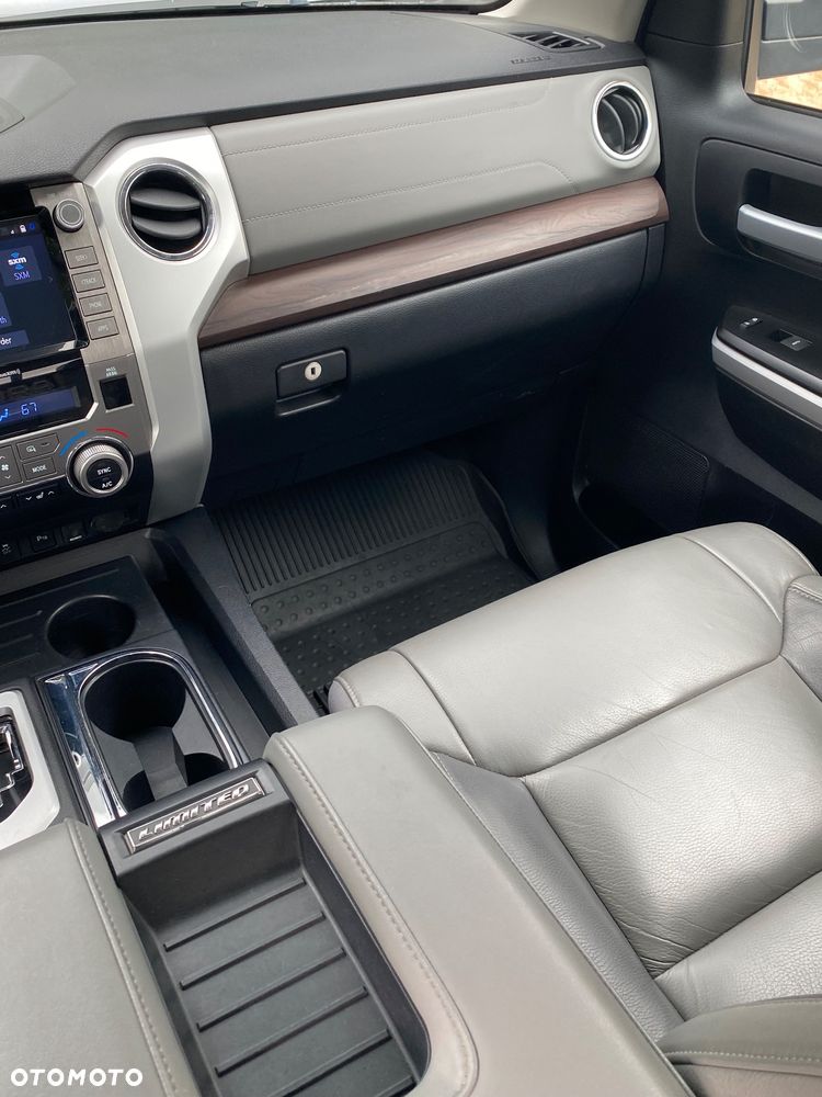 Toyota Tundra - 11