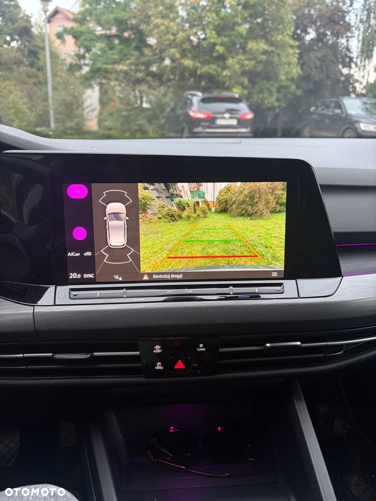 Volkswagen Golf 1.5 eTSI Style DSG - 18
