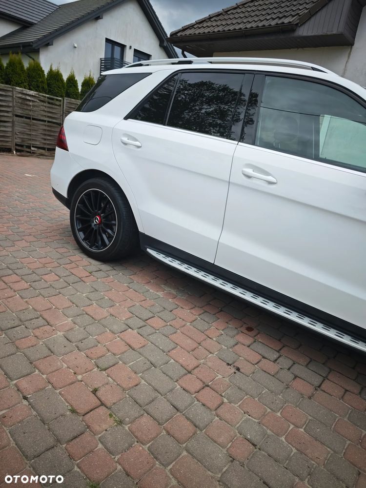 Mercedes-Benz GLE - 10