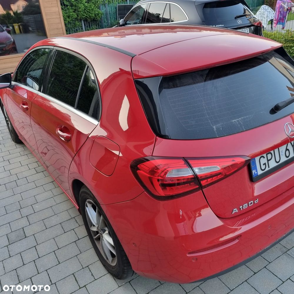 Mercedes-Benz Klasa A 180 d 7G-DCT - 4