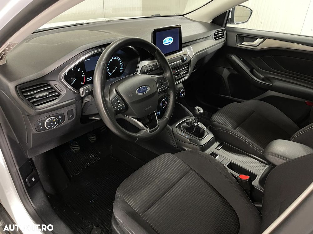 Ford Focus 1.5 EcoBlue Titanium - 6