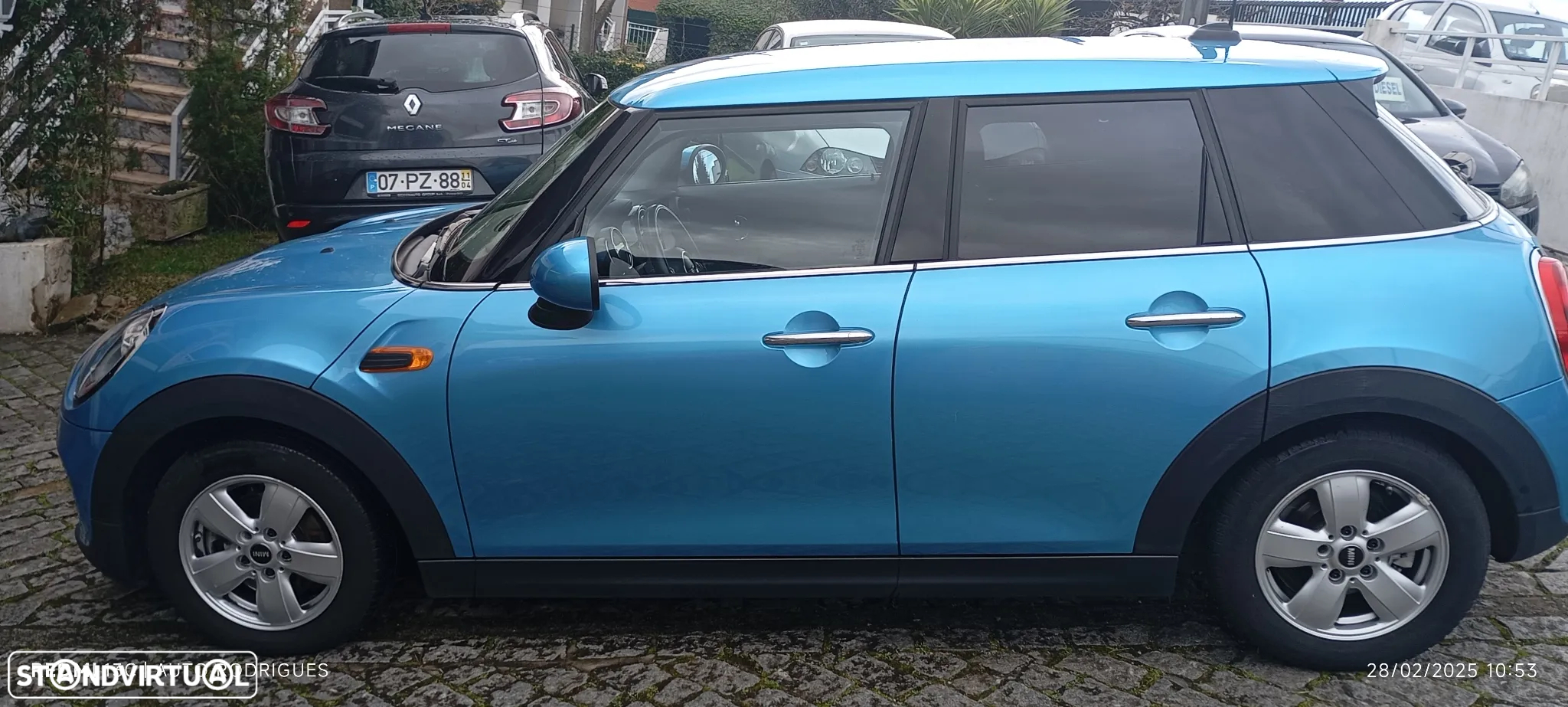 MINI 5 Portas Cooper D Aut. - 9