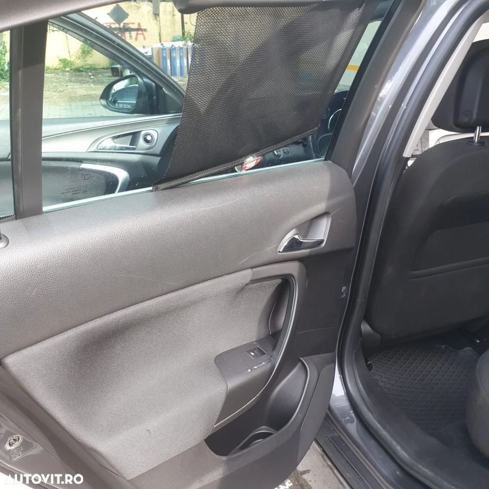 Opel Insignia 1.8 - 13