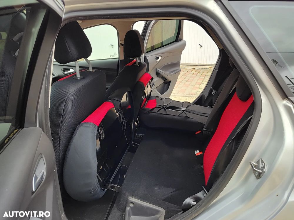 Ford Focus 1.0 EcoBoost Start Stop Trend - 11