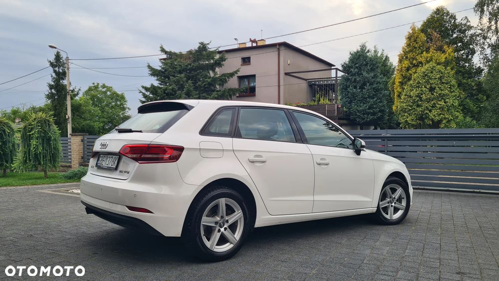 Audi A3 Sportback 30 TFSI - 5