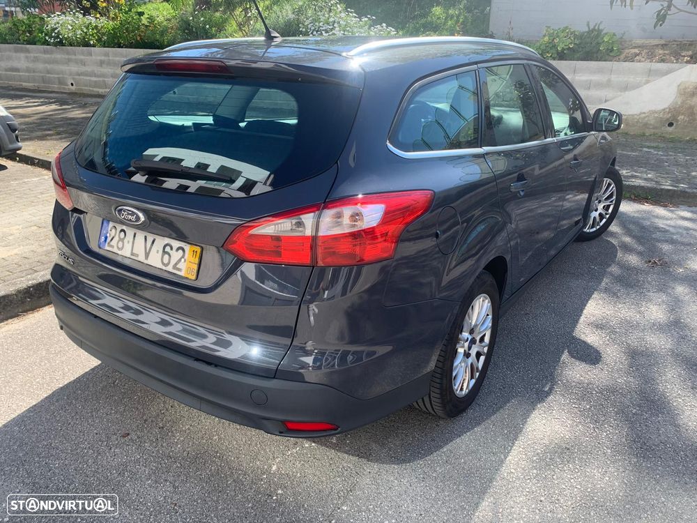 Ford Focus SW 1.6 TDCi Titanium - 21