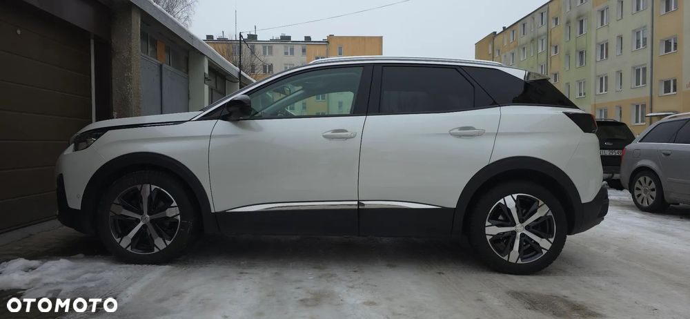 Peugeot 3008 1.6 PureTech GPF Allure S&S EAT8 - 1