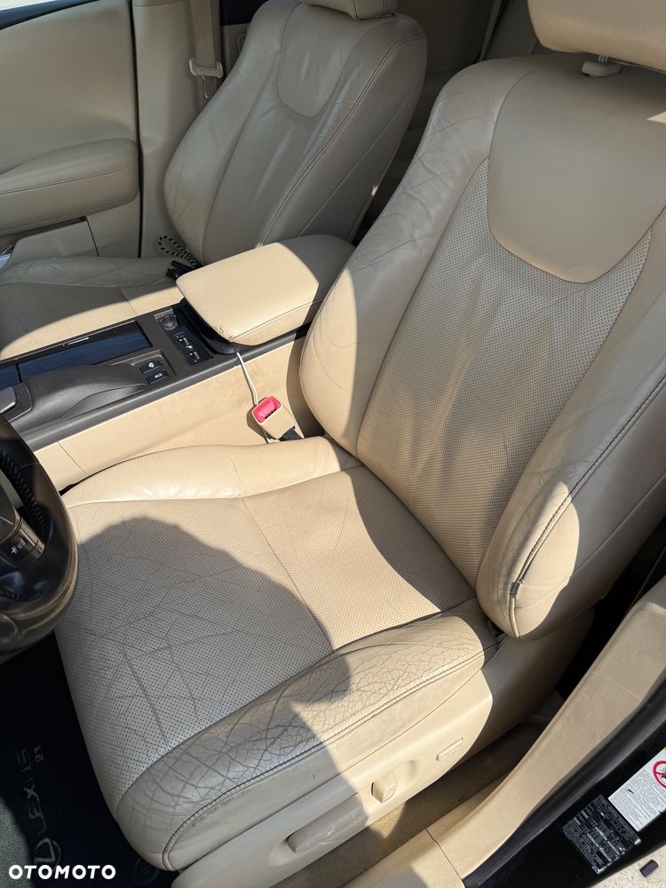 Lexus RX - 10