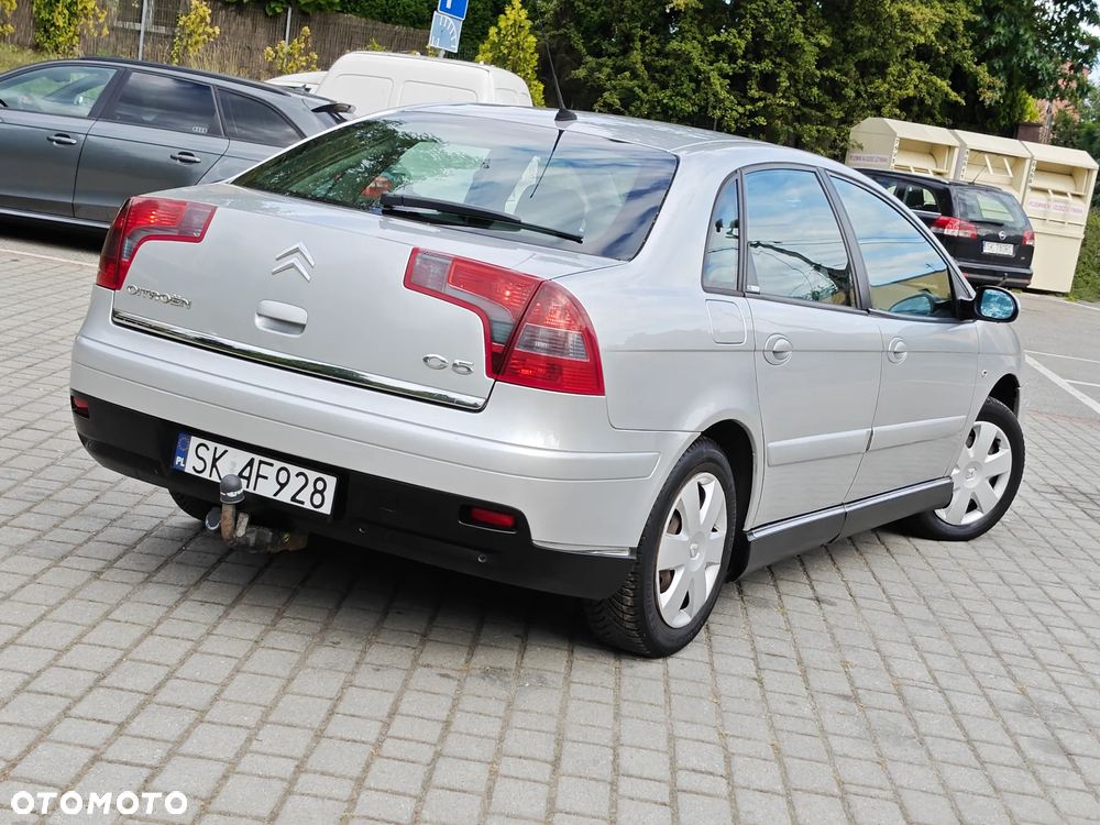 Citroën C5 HDi 135 Exclusive - 4