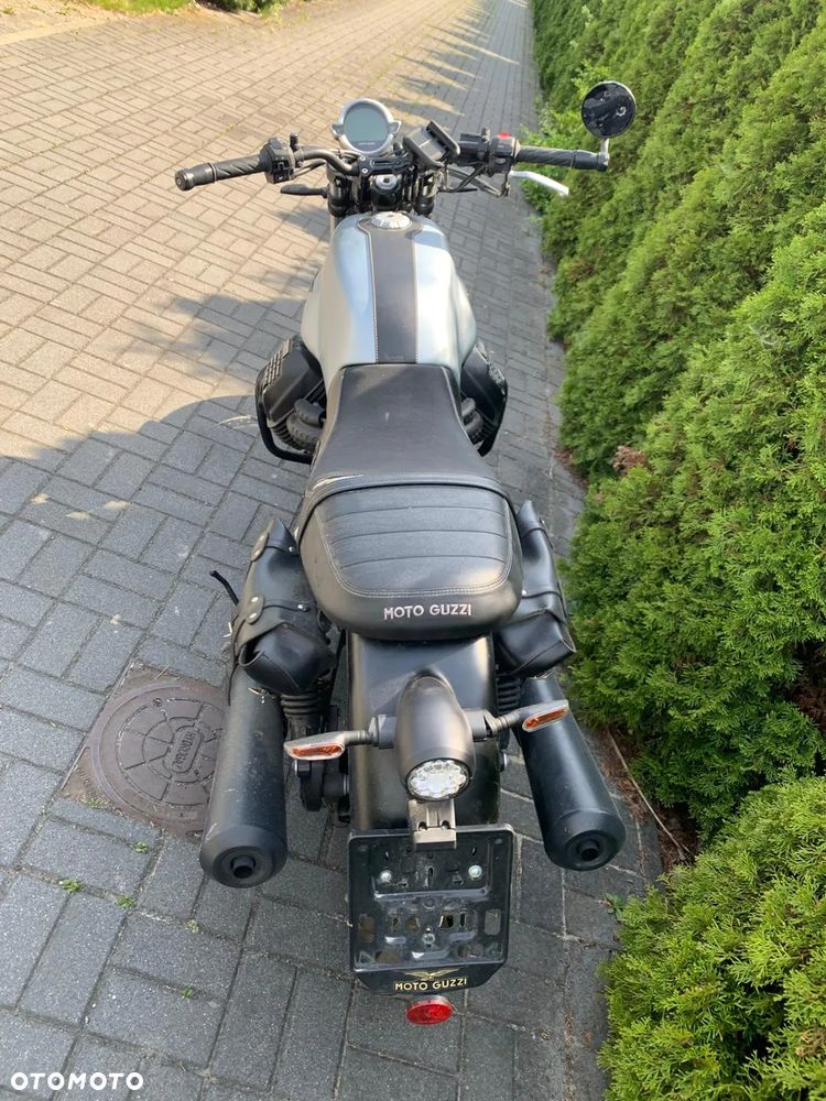 Moto Guzzi V7 - 14