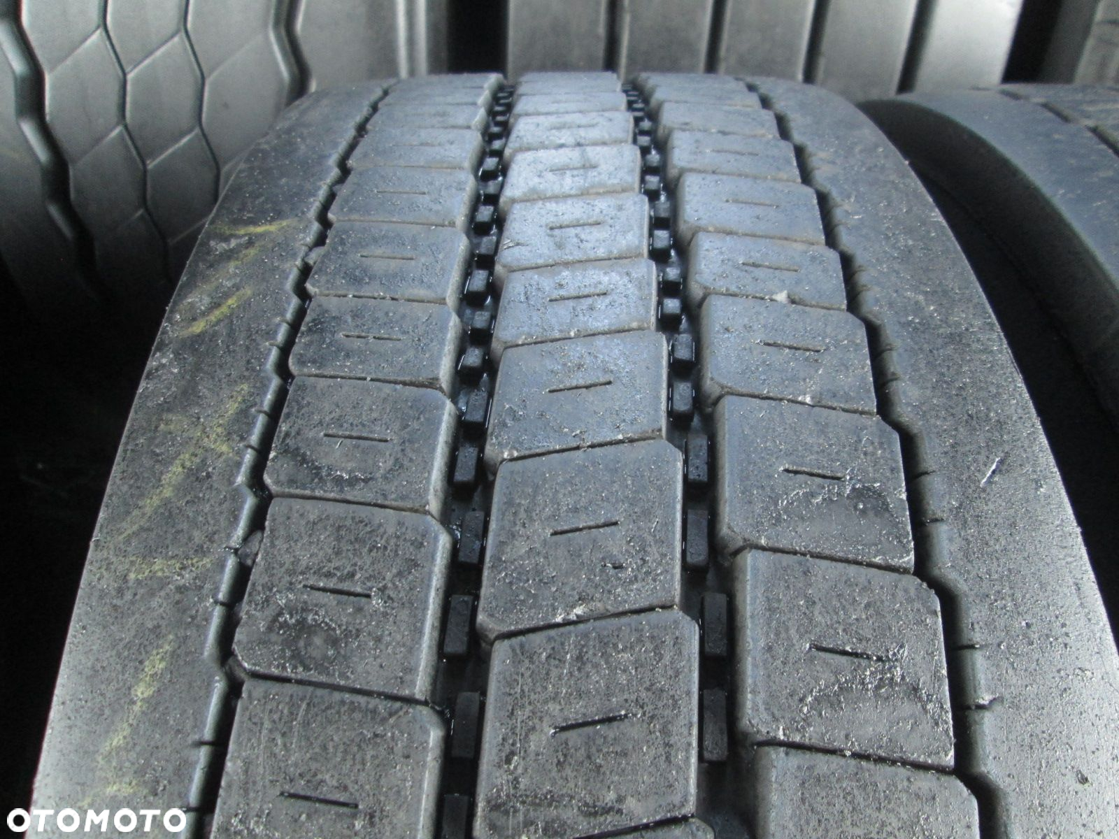 Opony ciężarowe 215/75r17.5 Giti GAR820. Opony ciężarowe - 8