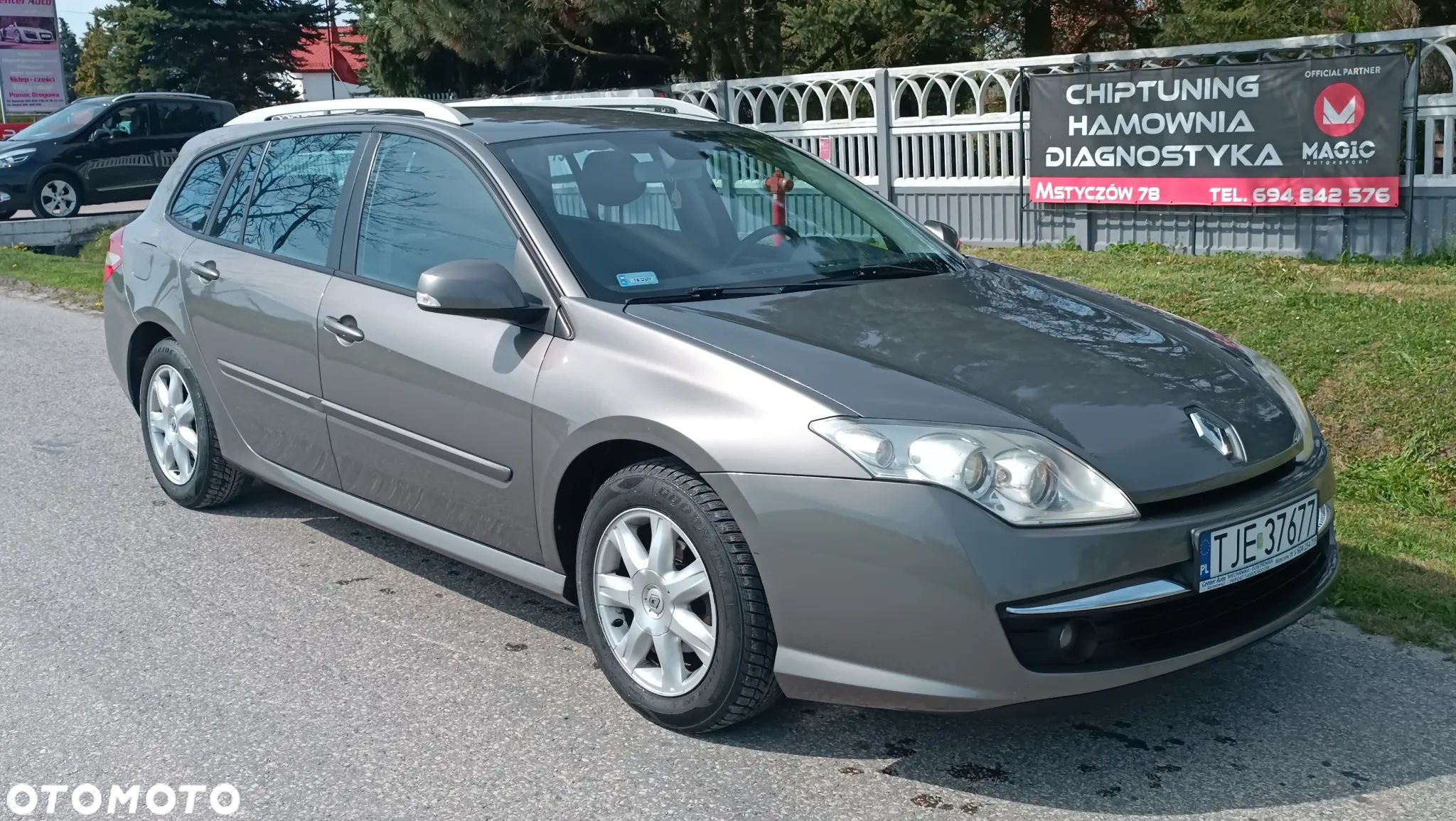 Renault Laguna - 1