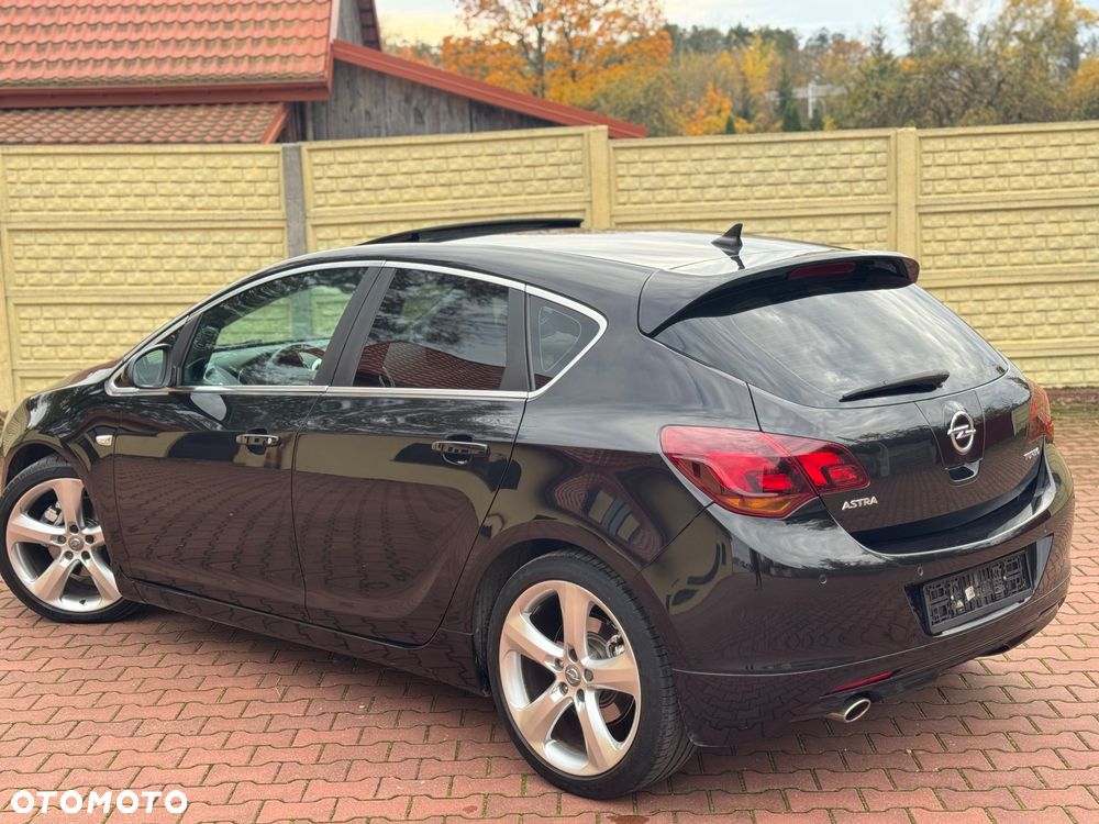Opel Astra 1.6 T Sport - 19
