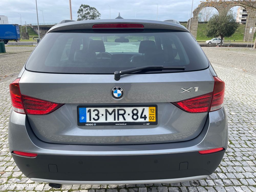 BMW X1 18 d sDrive - 12