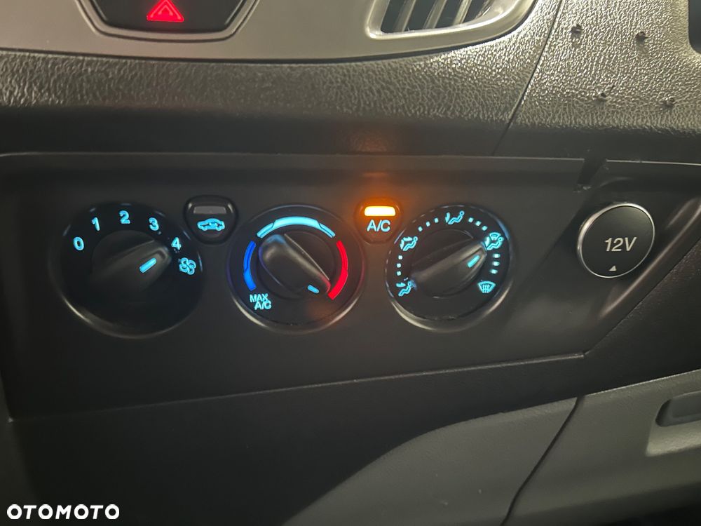 Ford Transit custon - 36